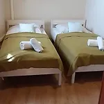 Bed & Breakfast Retro Panzio Pecs