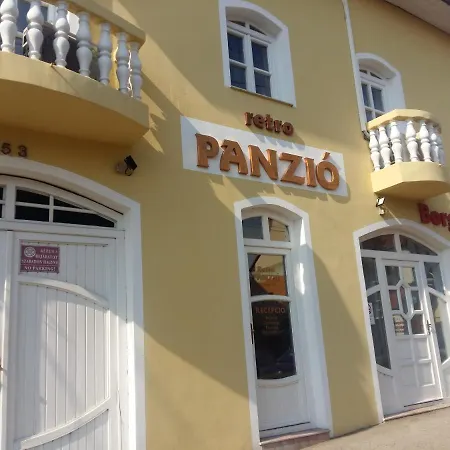 Bed & Breakfast Retro Panzio