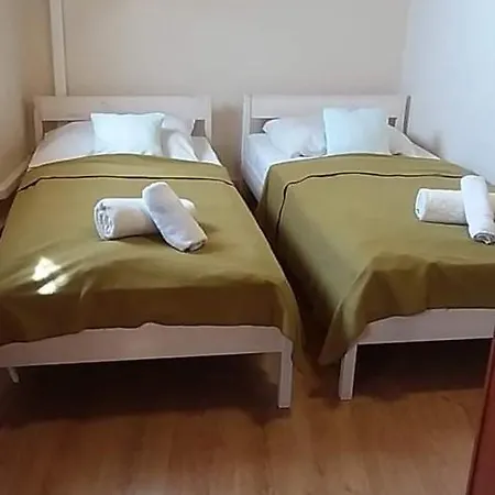 Bed and Breakfast Retro Panzio Πετς