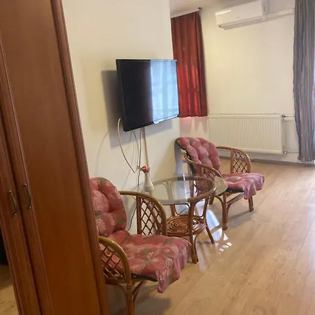 فندق مبيت وإفطار Retro Panzio بيتْش