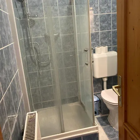 Retro Panzio 4* بيتْش