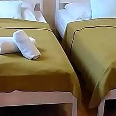 Retro Panzio Bed & Breakfast Pécs