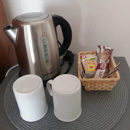 Bed and Breakfast Retro Panzio